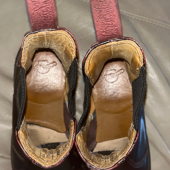 Dr. Martens Flora Arcadia Chelsea Boots - Picture 12 of 16